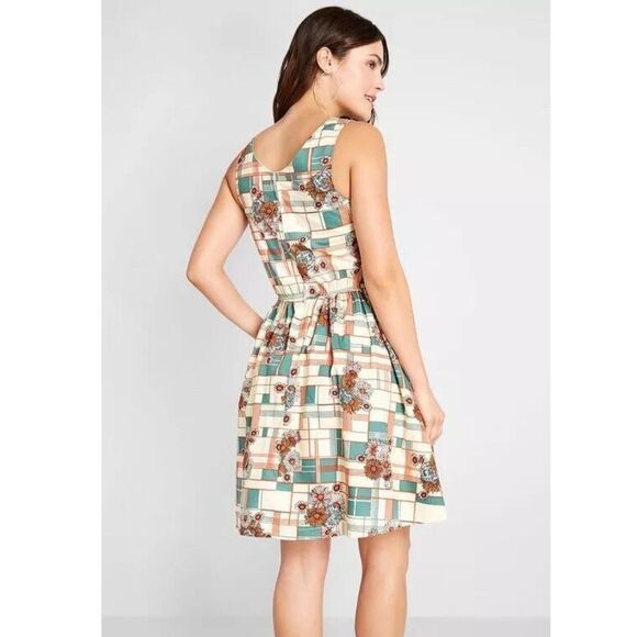 Modcloth Optimistic Effect Sleeveless Dress Floral Print Plus Size Geometric 2X - Picture 2 of 9